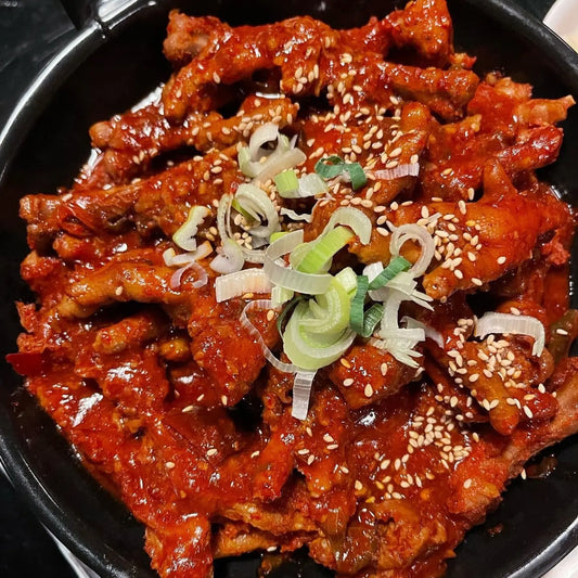 매운 뼈닭발 / Spicy Bone-In Chicken Feet